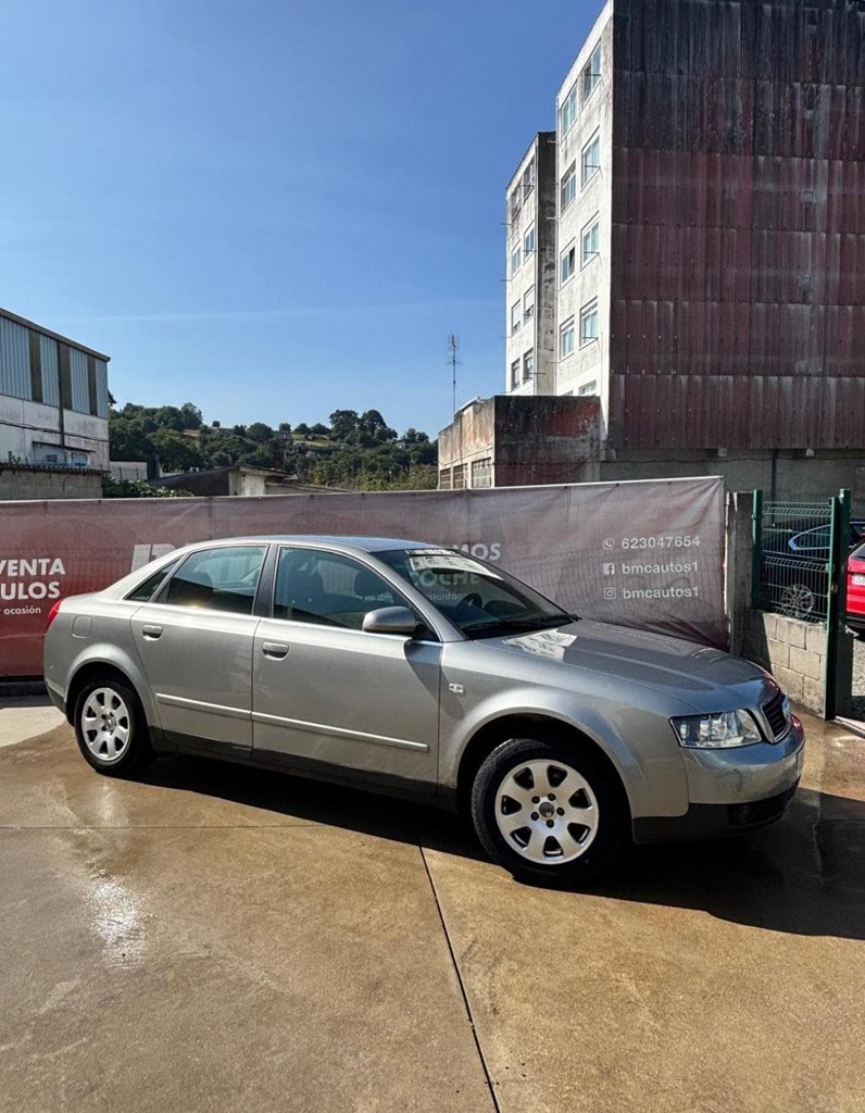 Foto 1 AUDI A4 1.9 TDI