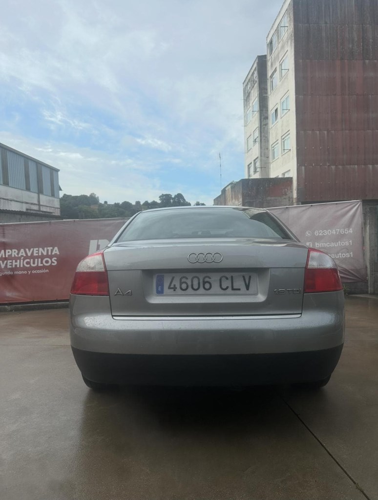 Foto 4 AUDI A4 1.9 TDI