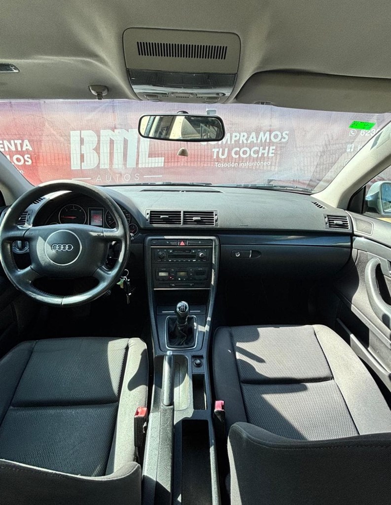 Foto 6 AUDI A4 1.9 TDI