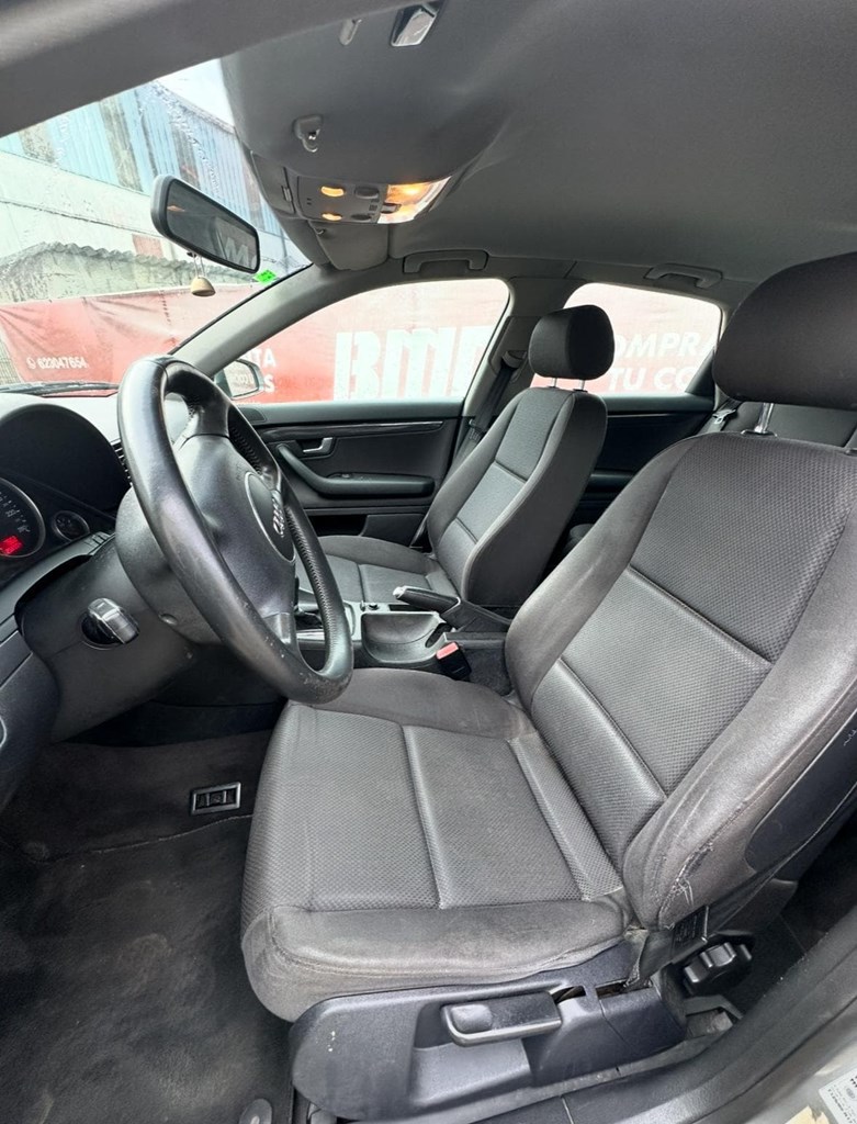 Foto 7 AUDI A4 1.9 TDI