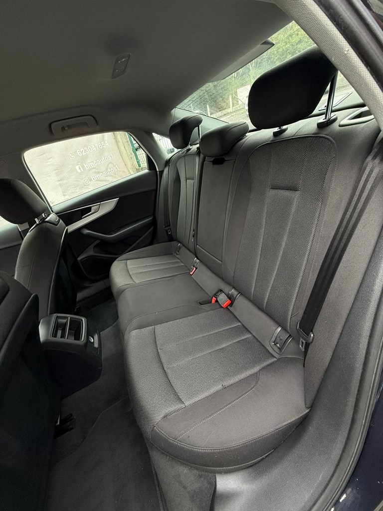 Foto 6 AUDI A4 2.0 TDI