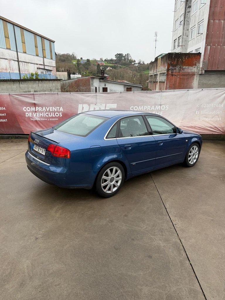 Foto 3 AUDI A4 2.0 TDI