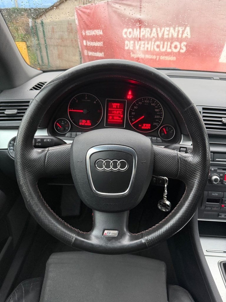 Foto 6 AUDI A4 2.0 TDI