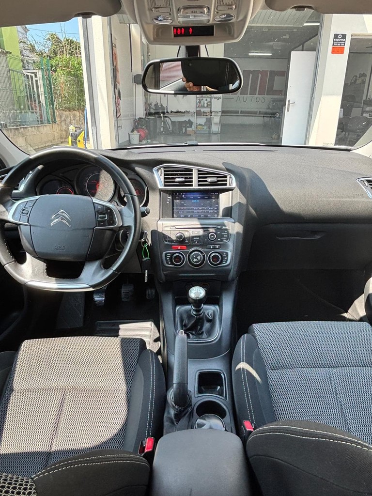 Foto 4 CITROEN C4 1.6 HDI