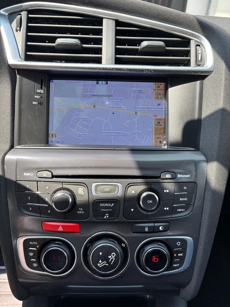 Foto 5 CITROEN C4 1.6 HDI