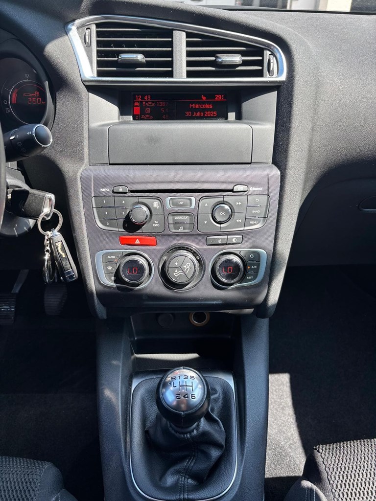 Foto 6 CITROEN C4 1.6 HDI