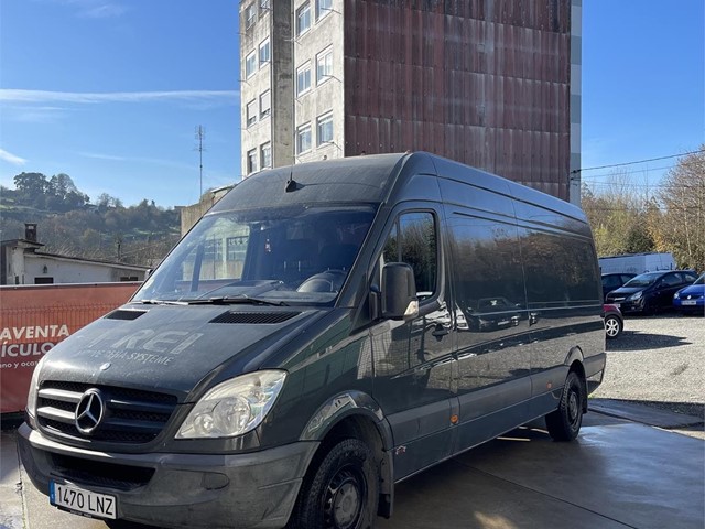 Mercedes Benz Sprinter
