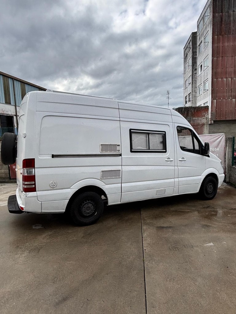 Foto 1 MERCEDES SPRINTER 311 CDI CAMPER