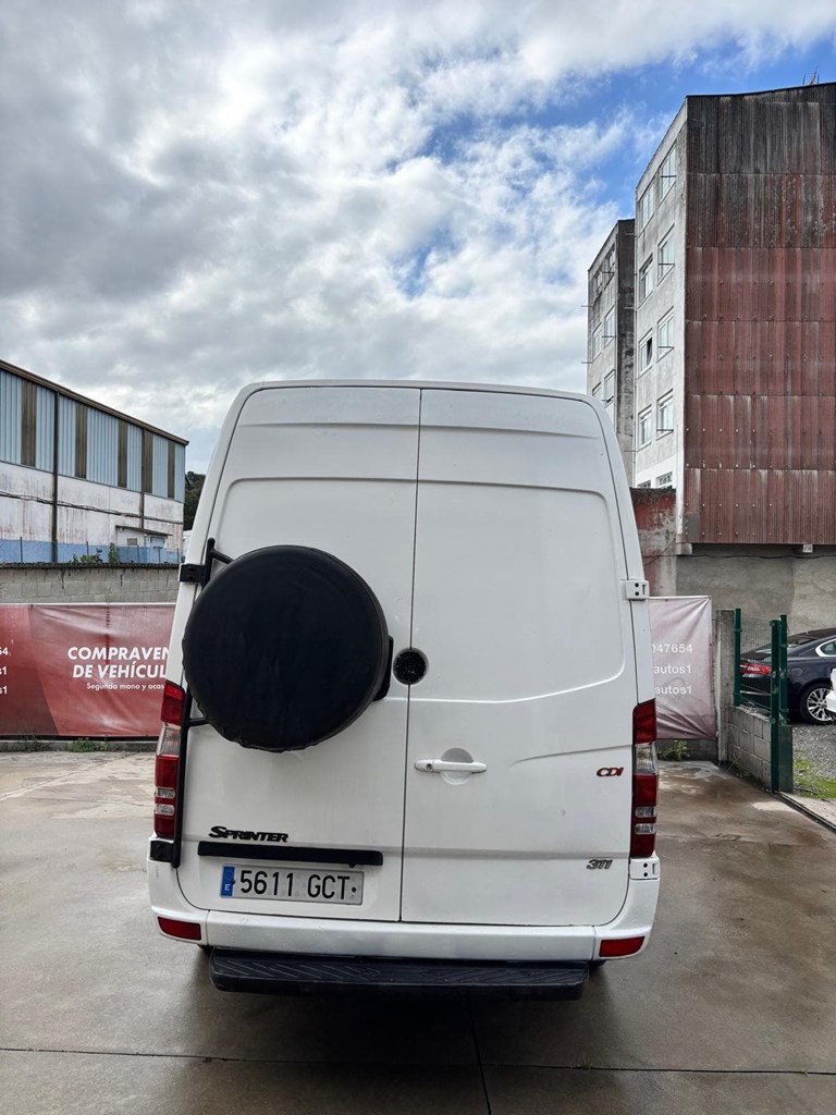 Foto 5 MERCEDES SPRINTER 311 CDI CAMPER