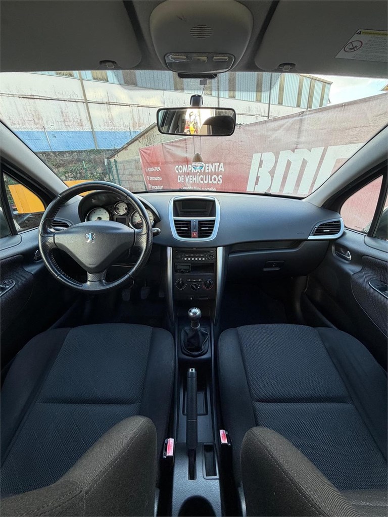 Foto 5 PEUGEOT 207 1.6 HDI 90CV 12/2007