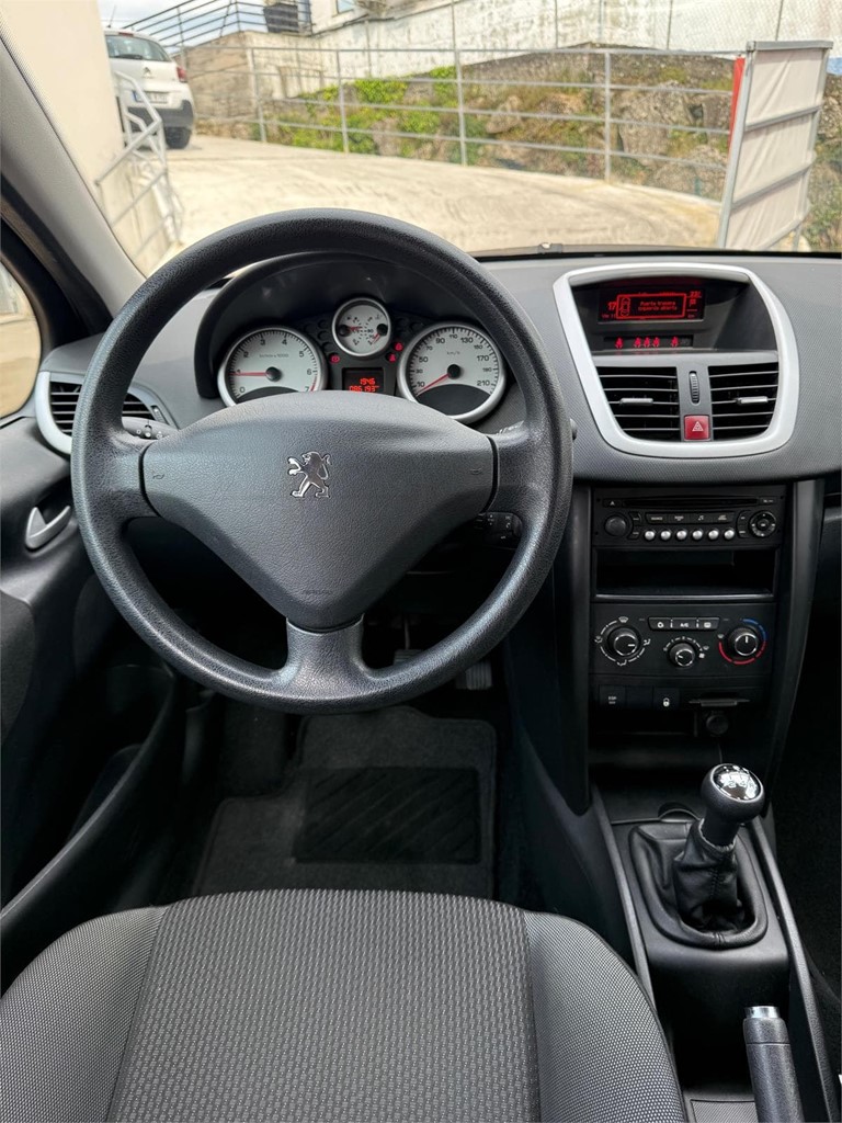 Foto 6 PEUGEOT 207 