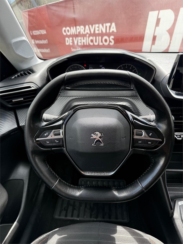 Foto 8 PEUGEOT 208 2021