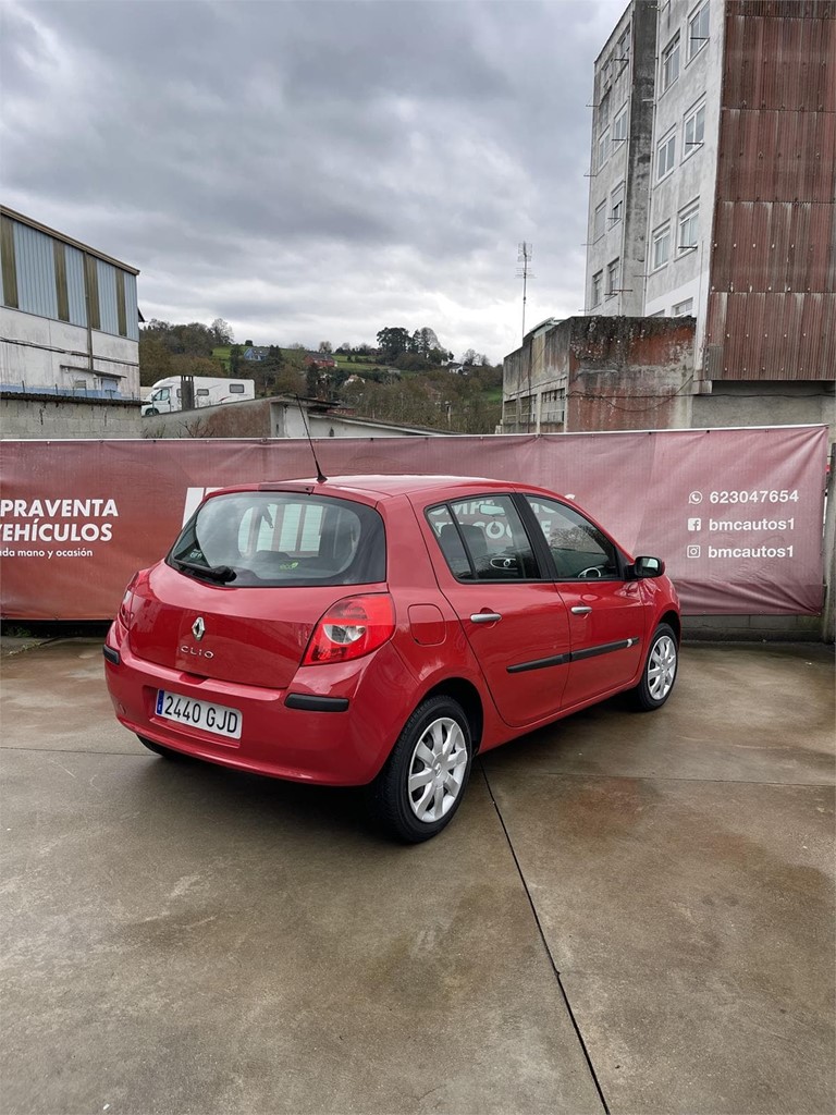 Foto 3 Renault Clio