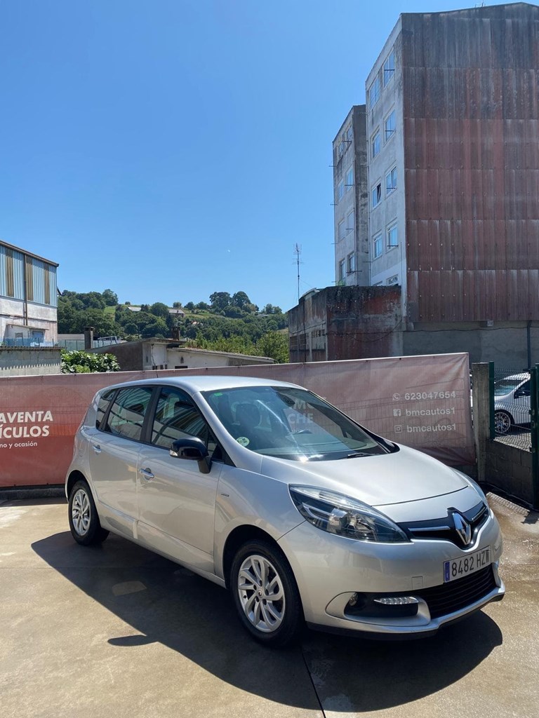 Foto 2 RENAULT MEGANE SCENIC