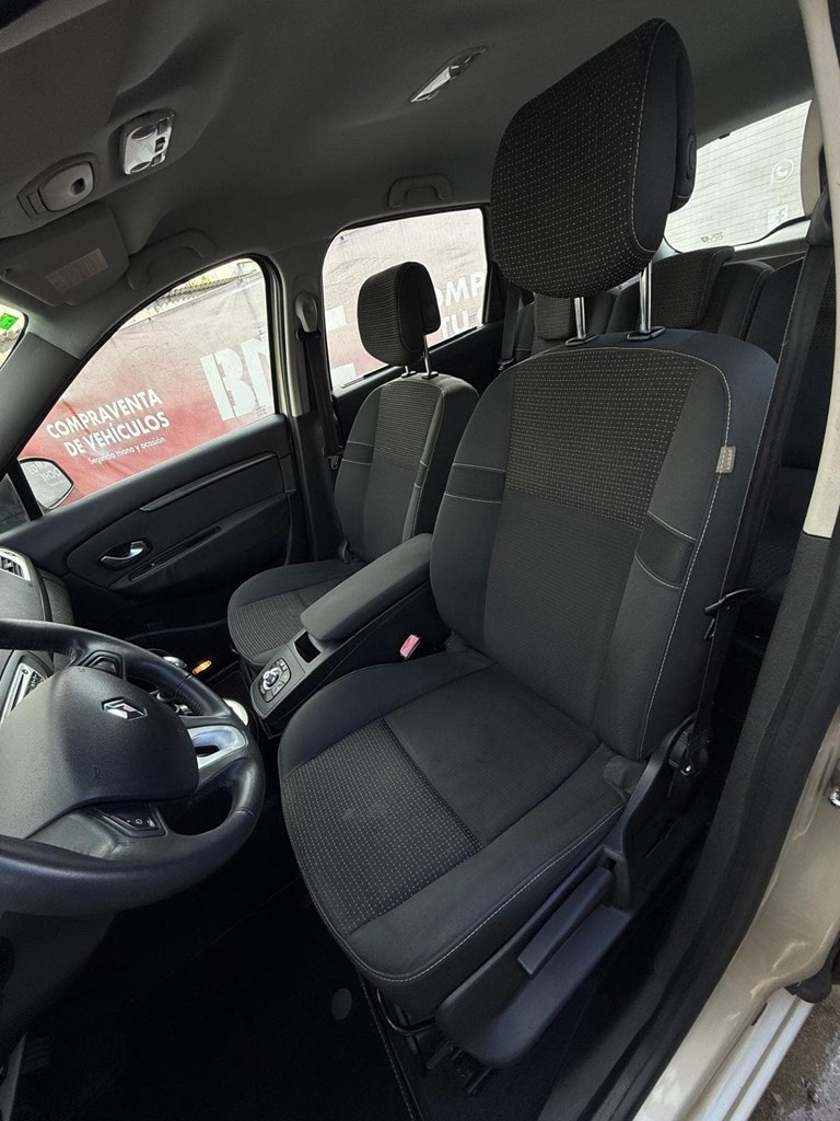 Foto 8 RENAULT SCENIC III