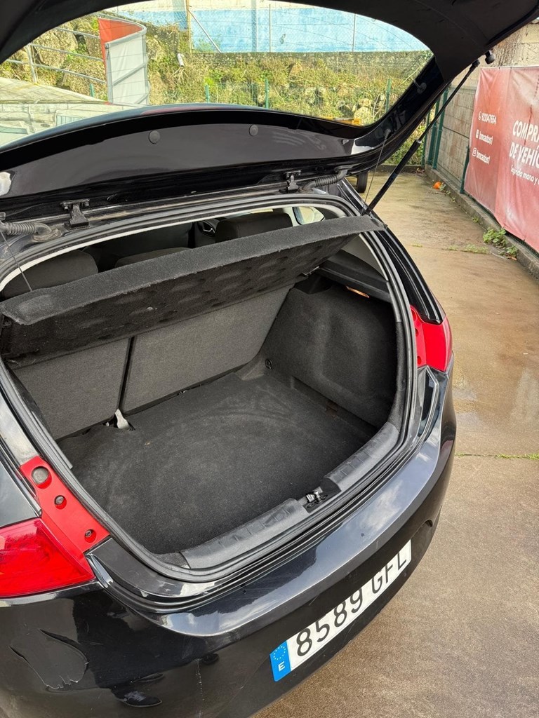 Foto 10 SEAT LEON 1.9 TDI