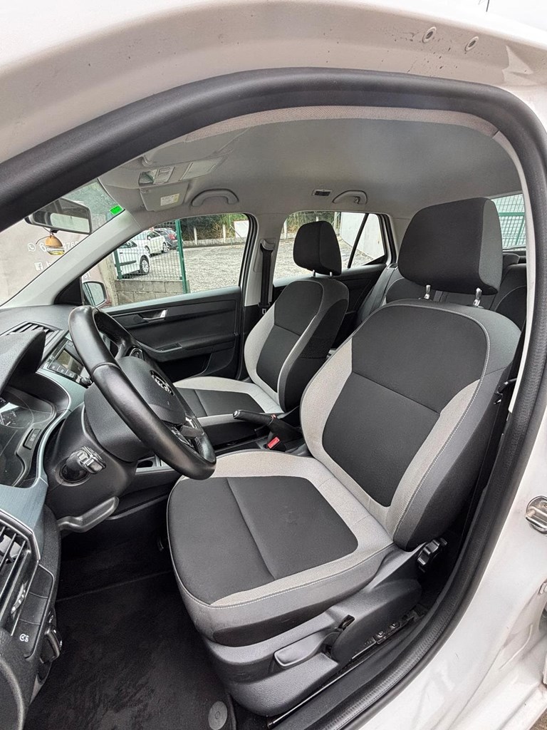 Foto 4 SKODA FABIA 