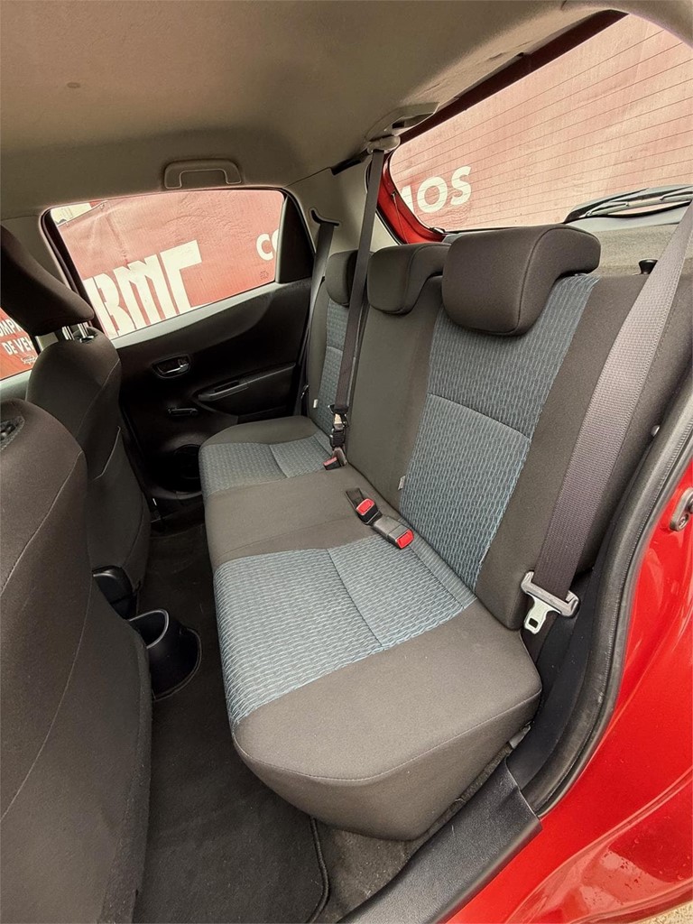 Foto 6 TOYOTA YARIS 