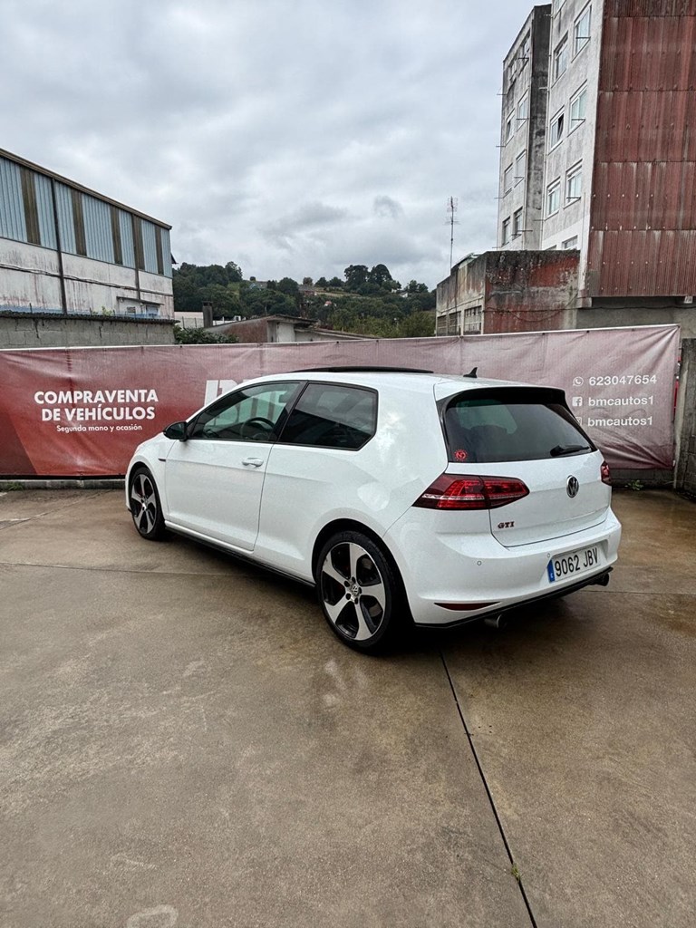 Foto 2 VE GOLF GTI VII PERFORMANCE