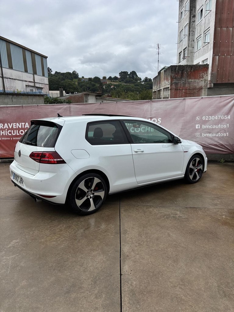Foto 3 VE GOLF GTI VII PERFORMANCE