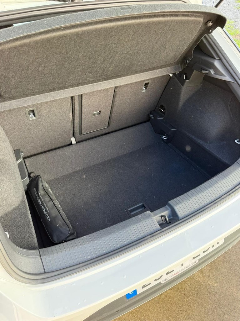 Foto 10 VOLKSWAGEN T-ROC DSG 1.5 TFSI 150CV 2019 