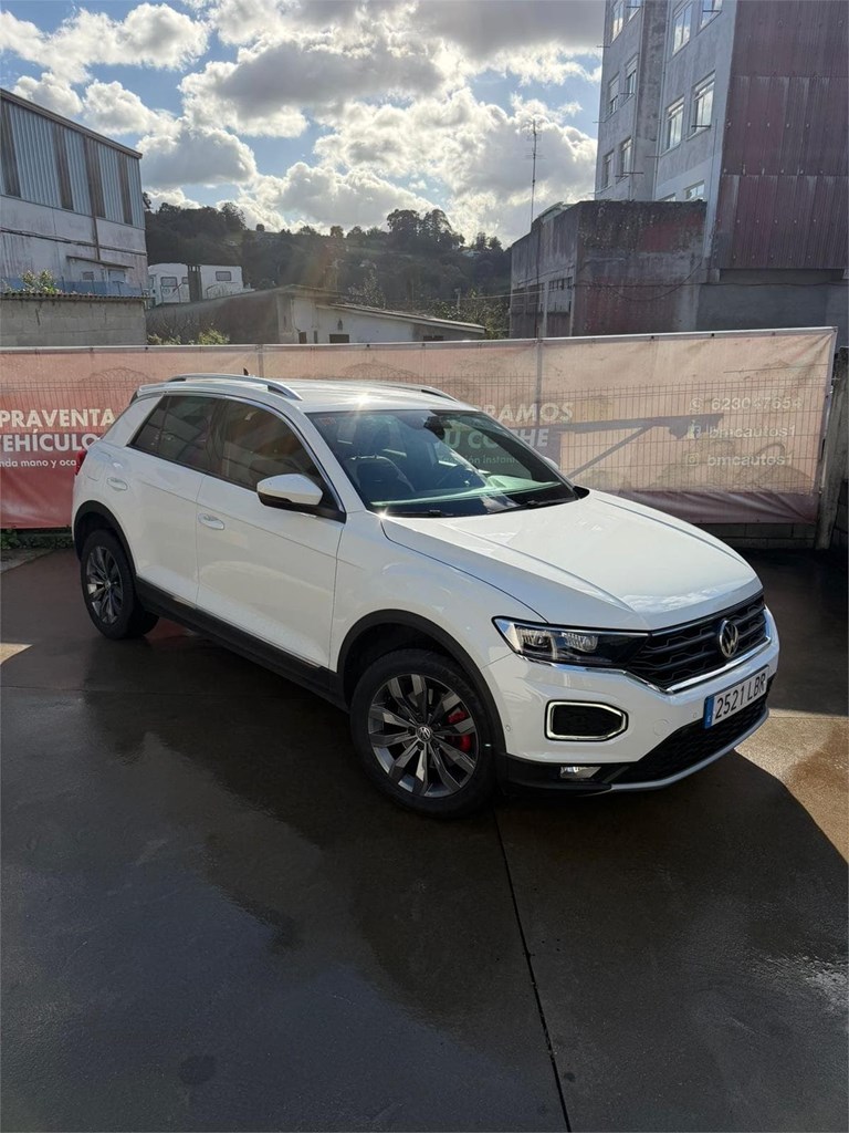 Foto 2 VOLKSWAGEN T-ROC DSG 1.5 TFSI 150CV 2019 