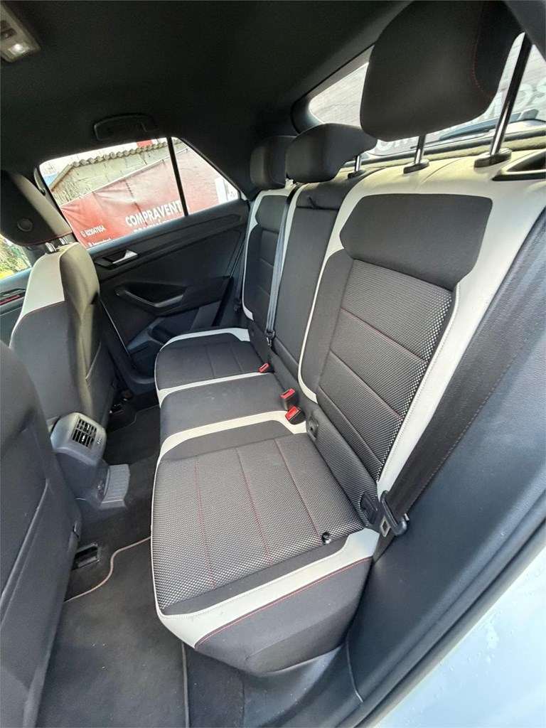 Foto 9 VOLKSWAGEN T-ROC DSG 1.5 TFSI 150CV 2019 